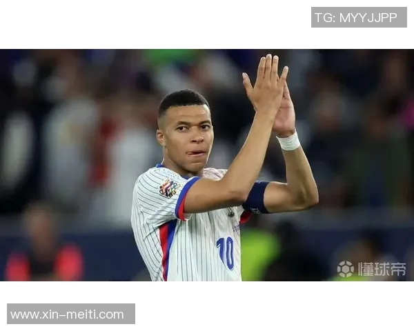 姆巴佩领衔法国队冲击世界杯冠军前景分析与个人表现回顾