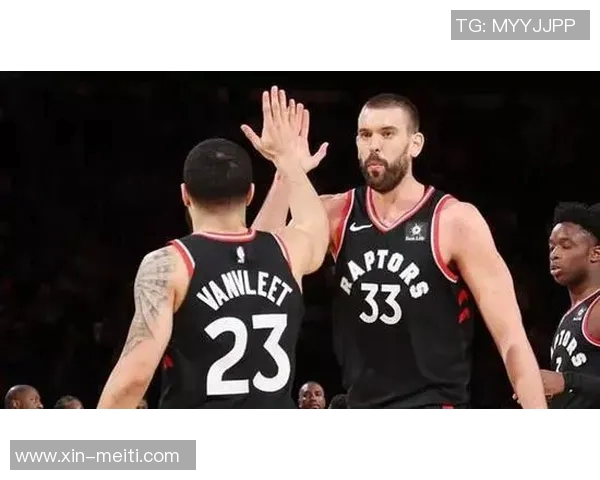 约纳斯瓦兰丘纳斯的篮球之路与职业生涯成就解析